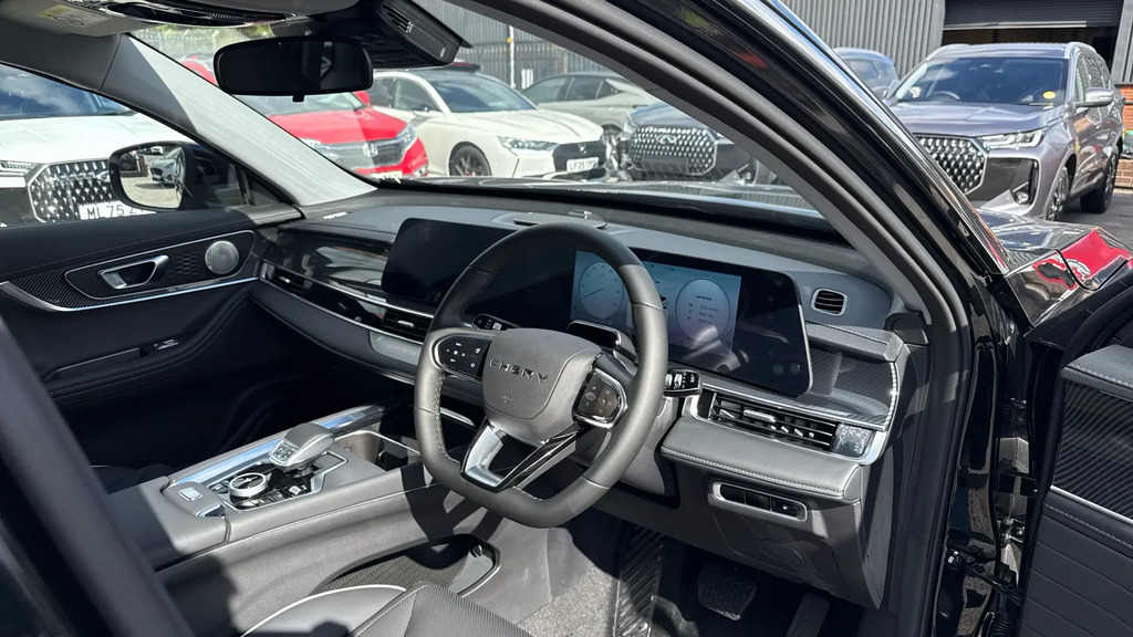 Chery Tiggo 7 Csh Summit 1.5T 1Dht Sunroof, Head-up Display, So White #9