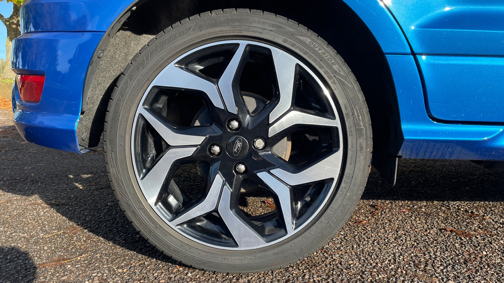 Ford Ecosport Active Blue #18