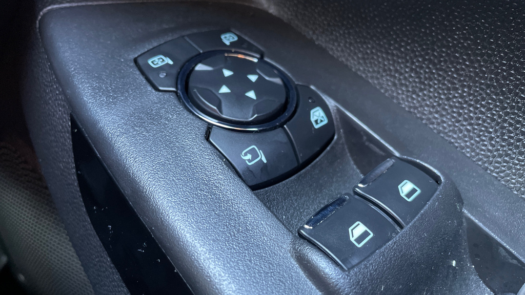 Ford Ecosport Active Blue #29