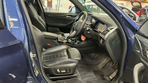 BMW iX3 210Kw M Sport Pro 80Kwh 2023 Blue #8