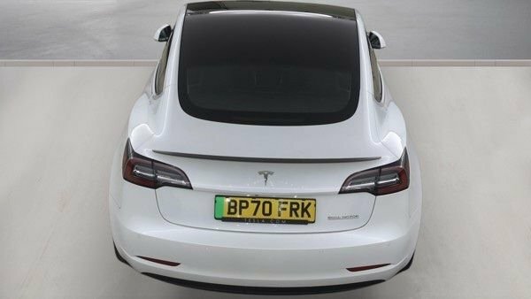 Tesla Model 3 Saloon White #5