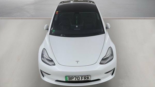 Tesla Model 3 Saloon White #4