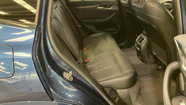 BMW iX3 80Kwh M Sport Grey #9