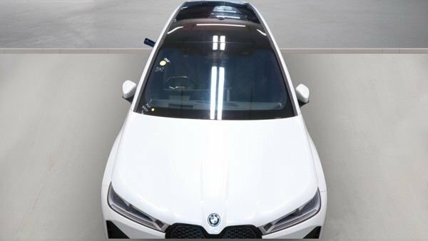 BMW iX Suv White #5
