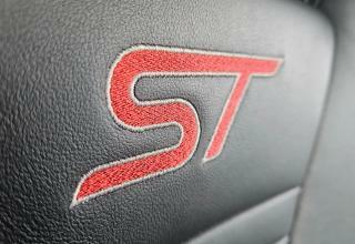 Ford Focus Hatchback Grey #21