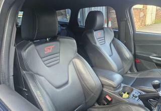 Ford Focus Hatchback Grey #16