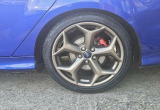 Ford Focus Hatchback Grey #9