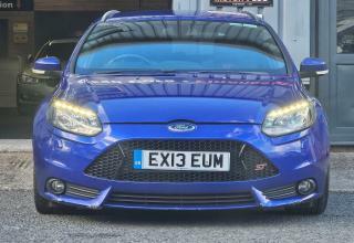 Ford Focus Hatchback Grey #3