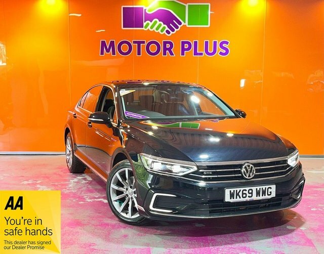 Volkswagen Passat 1.4 Tsi 13Kwh Gte Advance Saloon Plug-i Black
