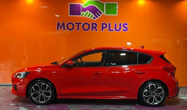 Ford Focus 1.0T Ecoboost St-line X Hatchback Manua YR19JYM Red #2