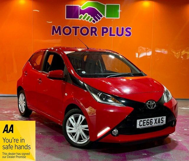 Toyota Aygo 1.0 Vvt-i X-pression Hatchback E Red
