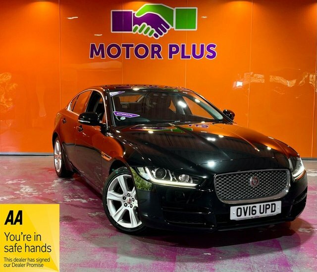 Jaguar XE 2.0D Portfolio Saloon Euro 6 S S Black