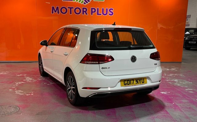 Volkswagen Golf 1.4 Tsi Bluemotion Tech Se Nav Hatchback Petro GD17NYU White #3