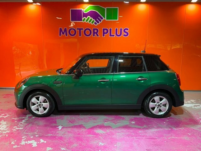 Mini Hatch 1.5 Cooper Classic Hatchback Eur EK21FGX Green #2