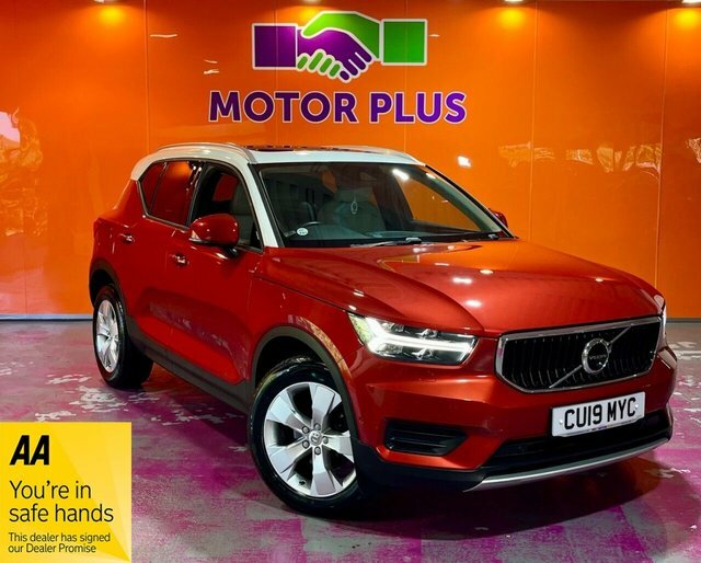 Volvo XC40 2.0 D3 Momentum Suv Euro 6 S S Red