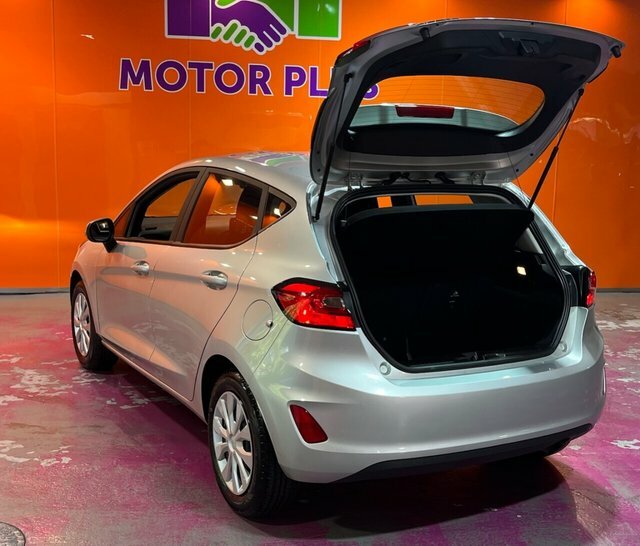 Ford Fiesta 1.0T Ecoboost Trend Hatchback Eu WG72JFA Silver #3