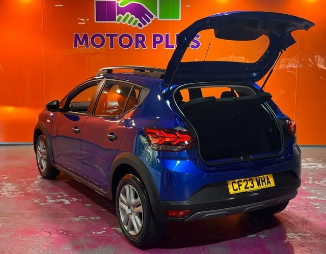 Dacia Sandero Stepway 1.0 Tce Essential Hatchback Euro CF23WHA Blue #2