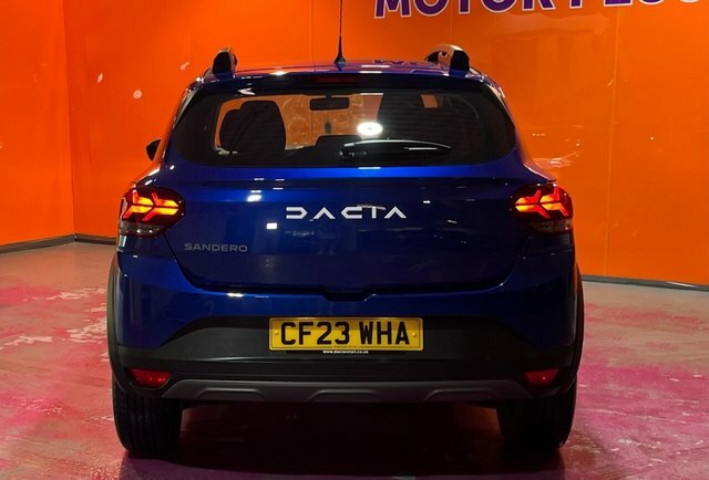 Dacia Sandero Stepway 1.0 Tce Essential Hatchback Euro CF23WHA Blue #4
