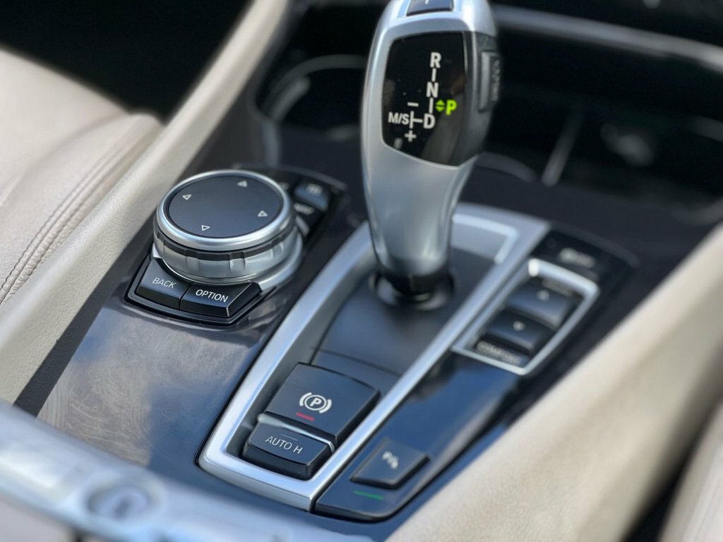 BMW 5 Series Gran Turismo 3L M Sport Grey #6