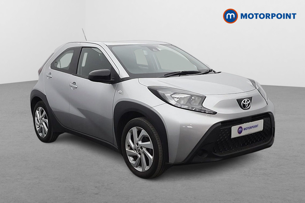 Toyota Aygo X 1.0 Vvt-i Pure Silver