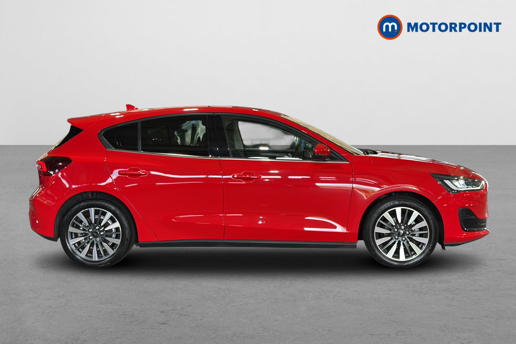 Ford Focus 1.0 Ecoboost Titanium X EO73WDZ Red #4