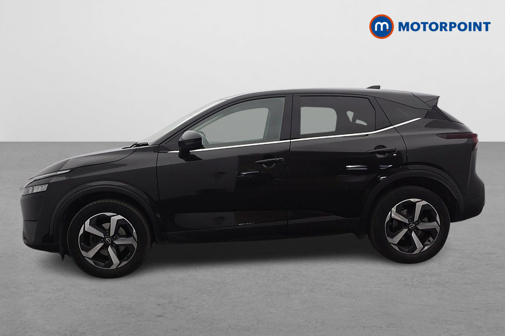 Nissan Qashqai 1.3 Dig-t Mh N-connecta DV72HND Black #4