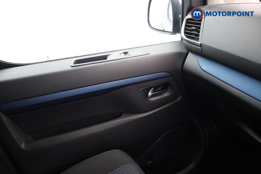 Peugeot e-Traveller E-traveller Active Grey #15