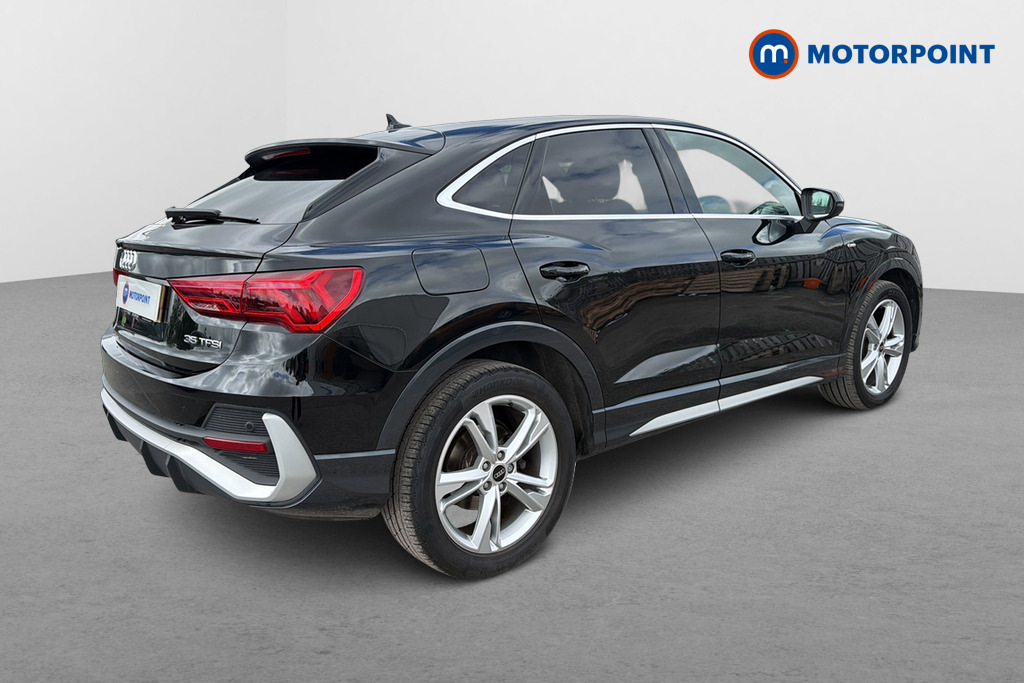 Audi Q3 35 Tfsi S Line S Tronic DA22CKF Black #4