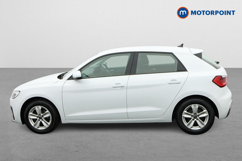 Audi A1 25 Tfsi Technik YH73TLY White #4