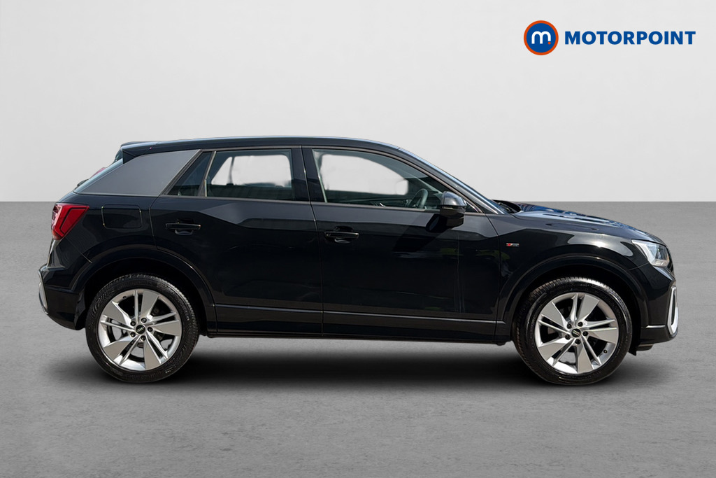 Audi Q2 35 Tfsi S Line S Tronic EN72UOA Black #4