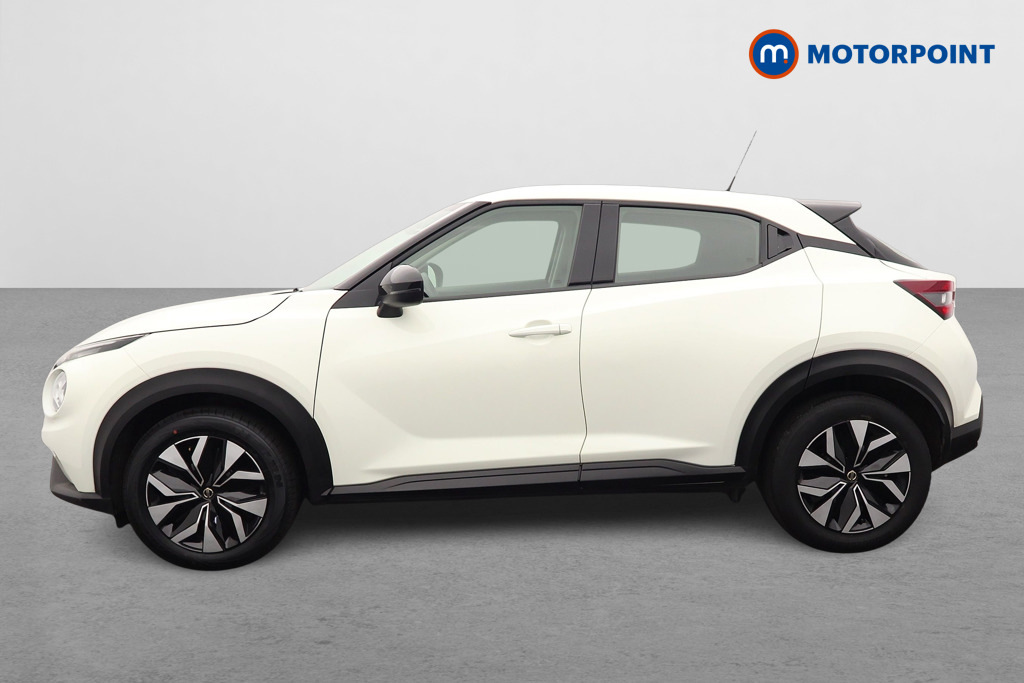 Nissan Juke 1.0 Dig-t 114 Acenta Dct YE22CFF White #4