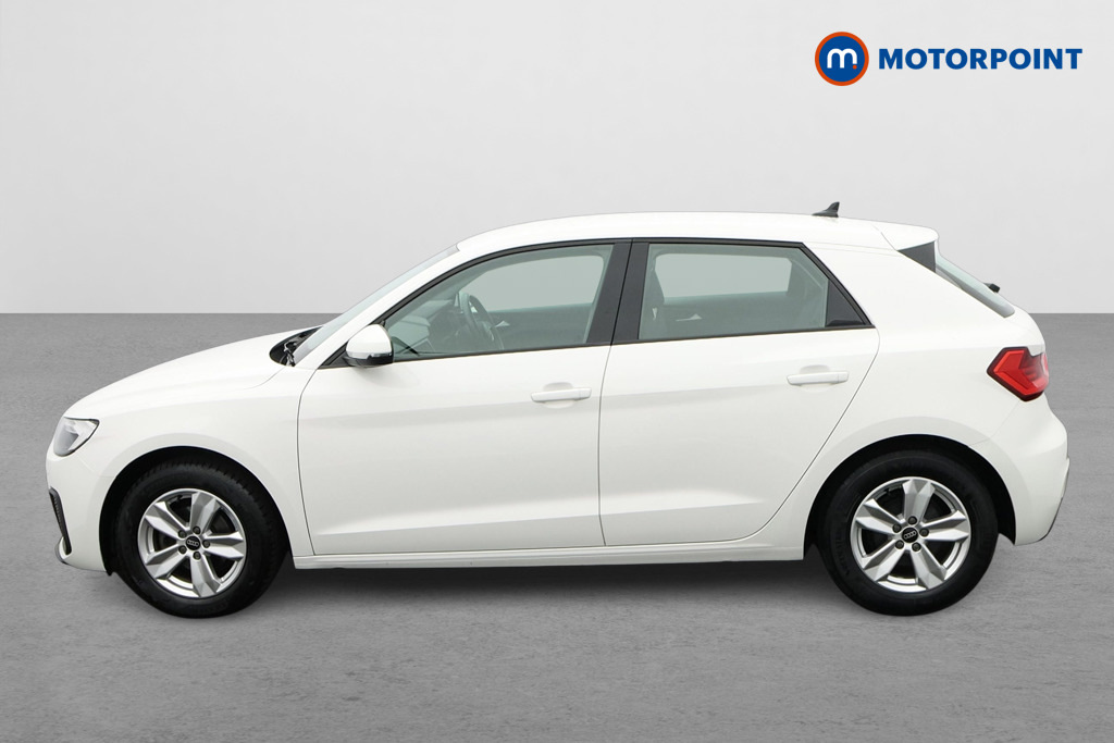 Audi A1 25 Tfsi Technik WV22WFC White #4