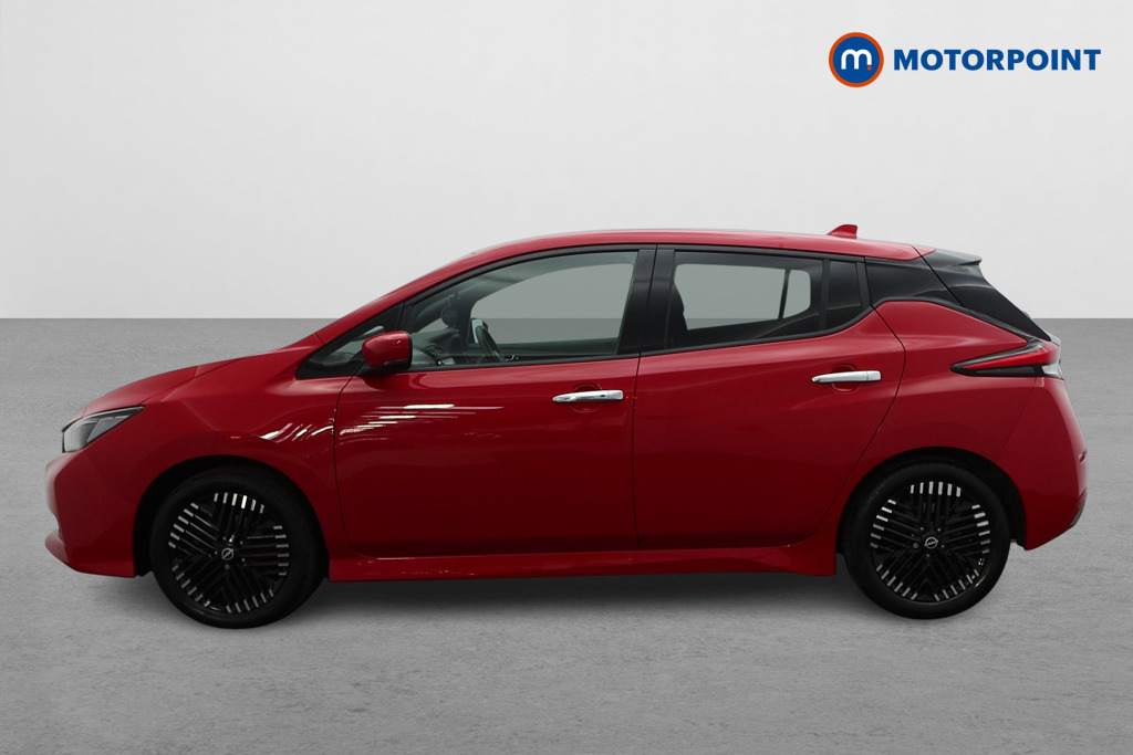 Nissan Leaf 110Kw N-connecta 39Kwh Red #4