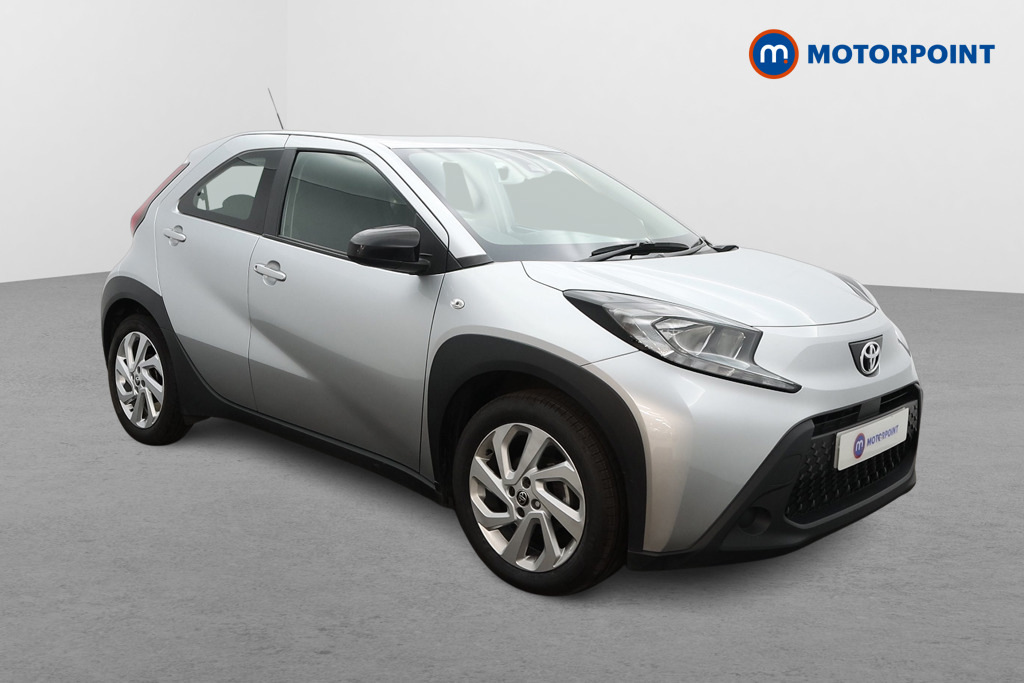 Toyota Aygo X 1.0 Vvt-i Pure Silver