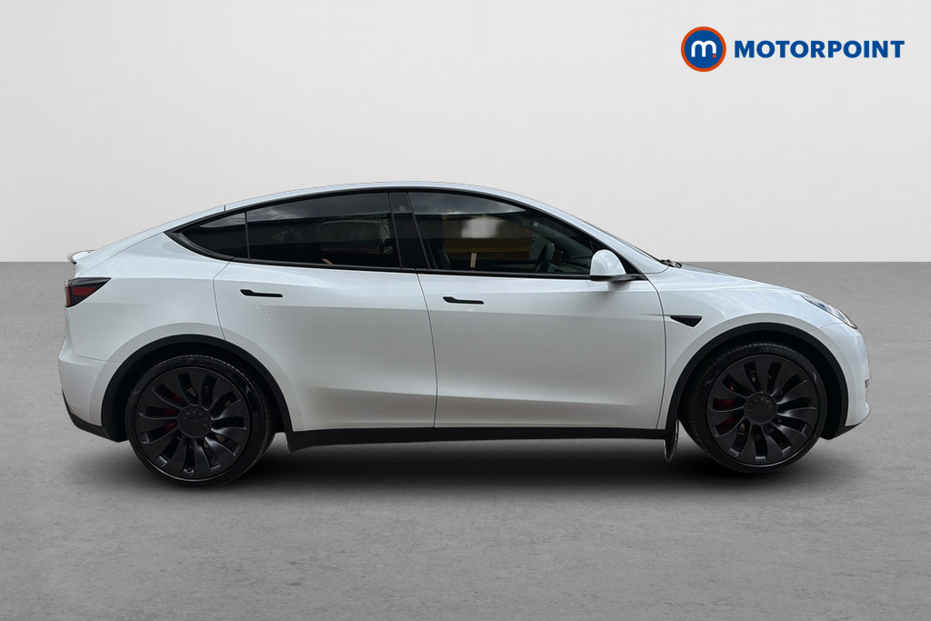 Tesla Model Y Performance Awd GJ73UHG White #4