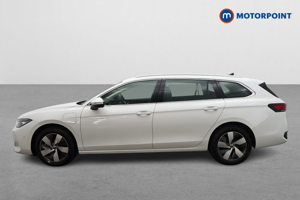 Volkswagen Passat 1.5 Tsi Ehybrid Life Dsg PK25AAV White #4