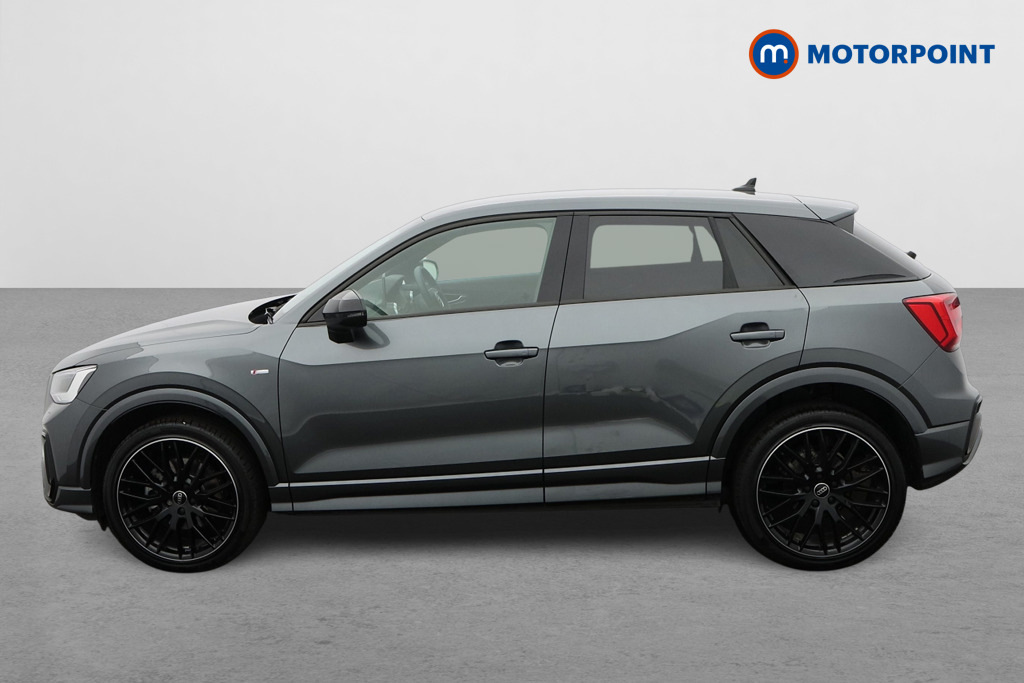 Audi Q2 35 Tfsi Black Edition S Tronic Tech KT25XBZ Grey #4