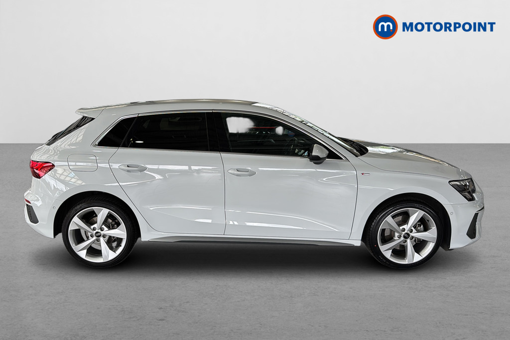 Audi A3 40 Tfsi E S Line S Tronic LL24VDK White #4