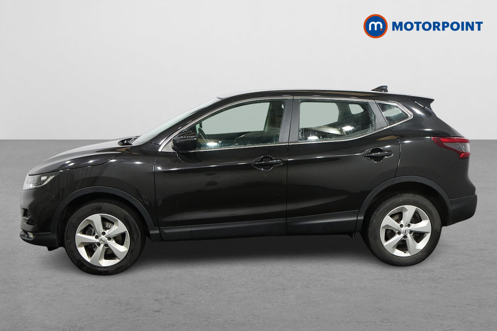 Nissan Qashqai 1.3 Dig-t Acenta Premium Black #4