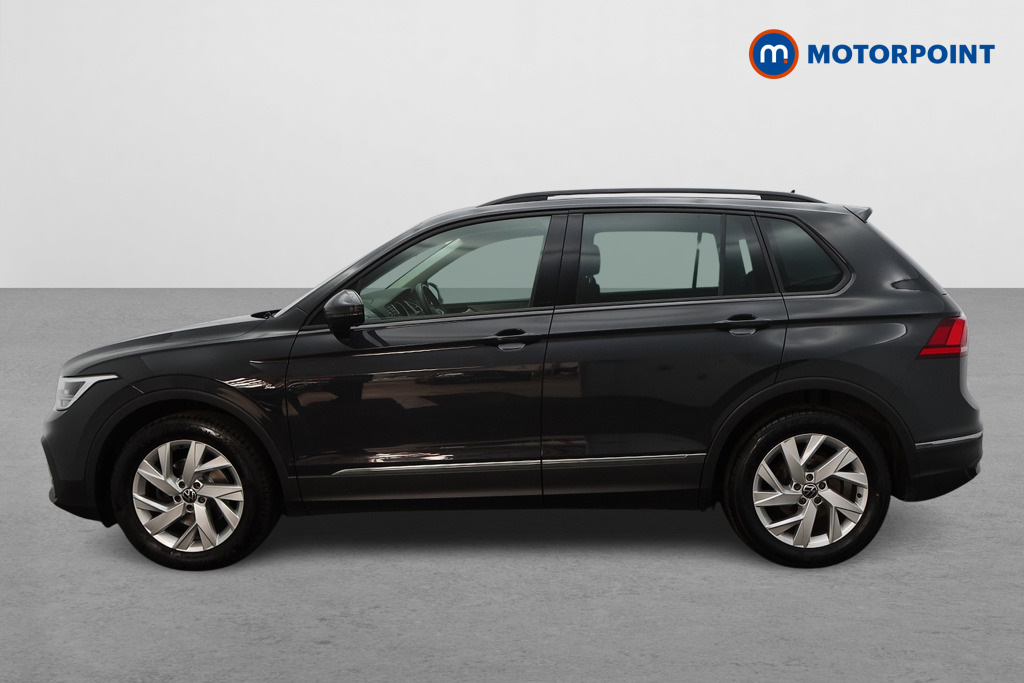 Volkswagen Tiguan 1.5 Tsi 150 Life SM72XGC Grey #4