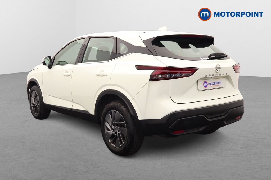 Nissan Qashqai 1.3 Dig-t Mh 158 Acenta Premium Xtronic White #5