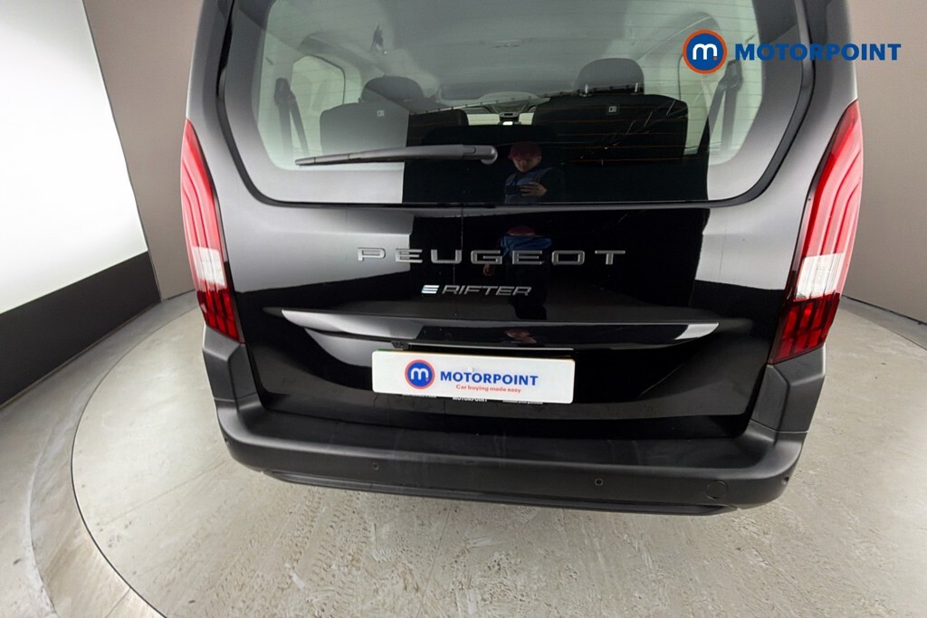 Peugeot e-Rifter Mpv Green #34