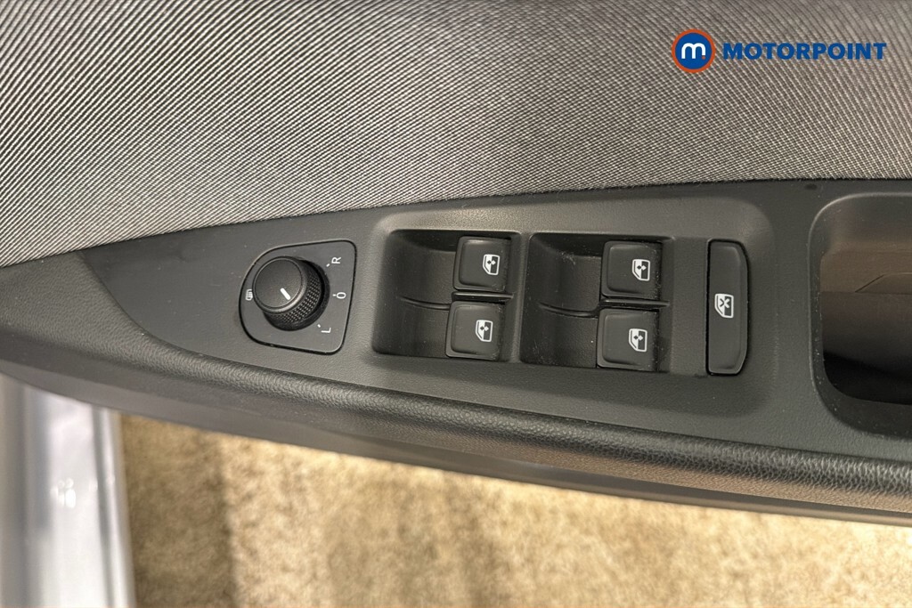 Seat Leon 1.0 Tsi Se Dynamic Ez Silver #23