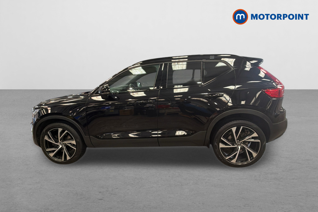 Volvo XC40 2.0 B4p R Design Pro Awd YJ70YHZ Black #4