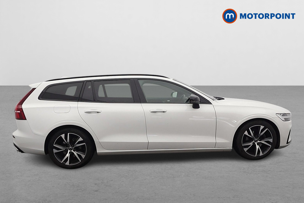 Volvo V60 2.0 B4p R Design White #6