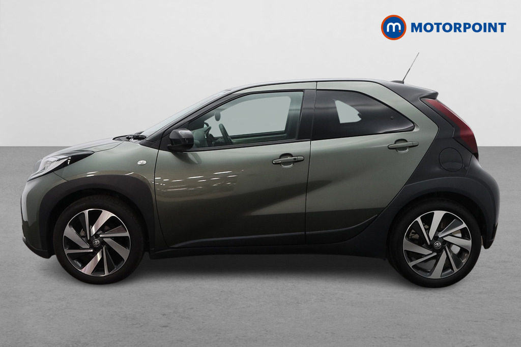 Toyota Aygo X 1.0 Vvt-i Exclusive Green #4