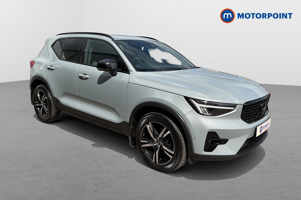 2023 Volvo XC40