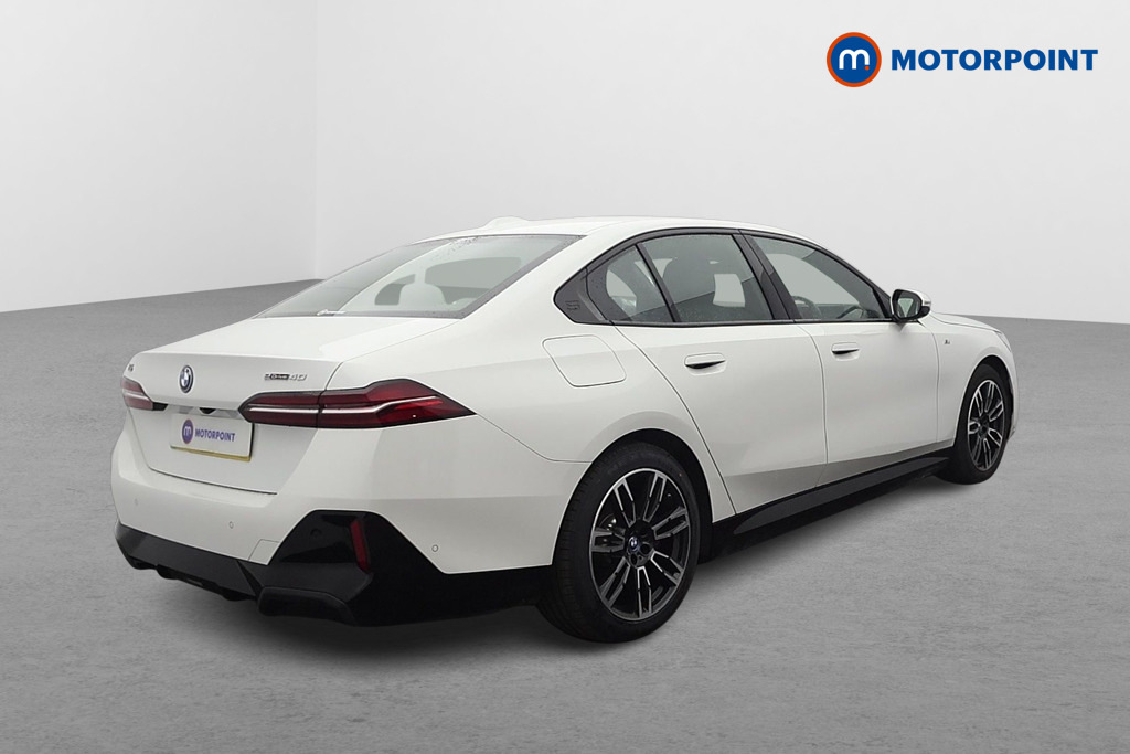BMW i5 250Kw Edrive40 M Sport 84Kwh White #6