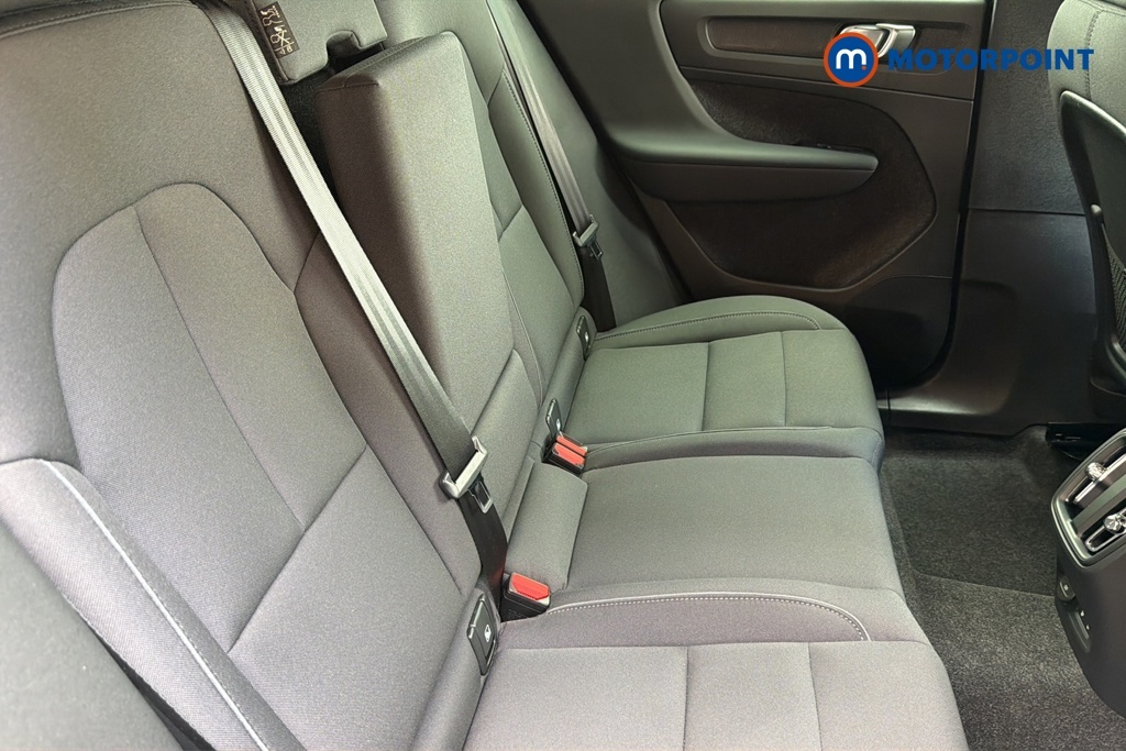 Volvo EX40 Core, Single Motor Extended Range, Black #27