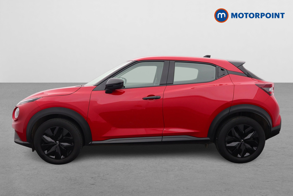 Nissan Juke 1.0 Dig-t Acenta Premium YH25BYW Red #4